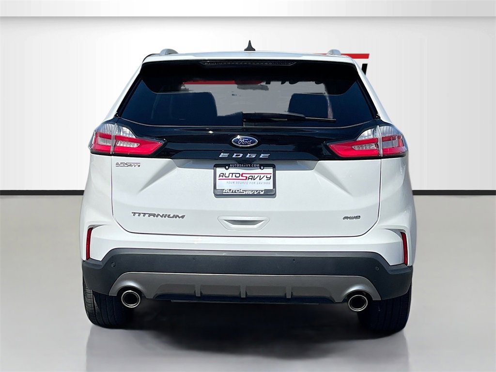 Used 2024 Ford Edge Titanium image 6