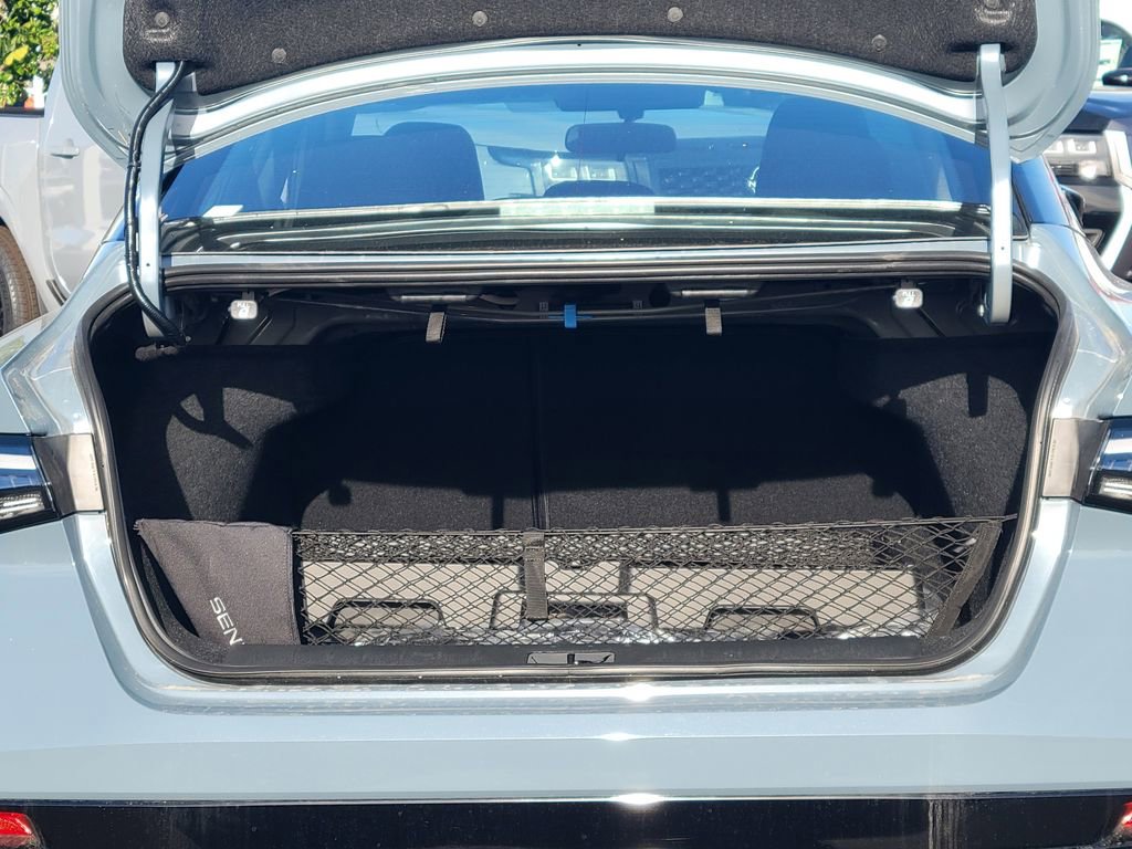 New 2026 Nissan Sentra SR w/ Floor Mat Package image 15