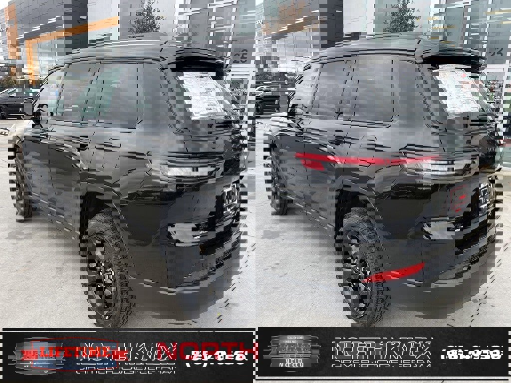 New 2025 Jeep Grand Cherokee L Altitude image 20