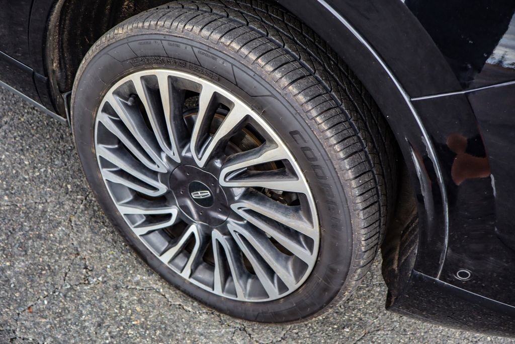 Used 2022 Lincoln Corsair AWD w/ Premium Package image 46