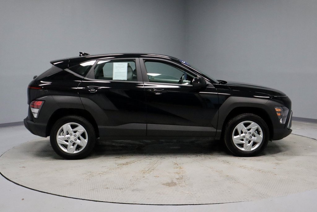 Certified 2024 Hyundai Kona SE image 12