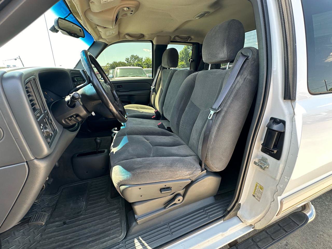 Used 2007 Chevrolet Silverado 1500 LT w/ Extended Cab Value Package AWD/4WD image 41