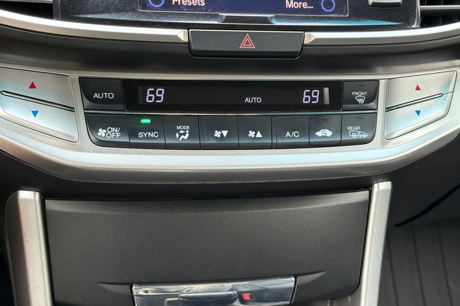 Used 2014 Honda Accord EX-L image 21