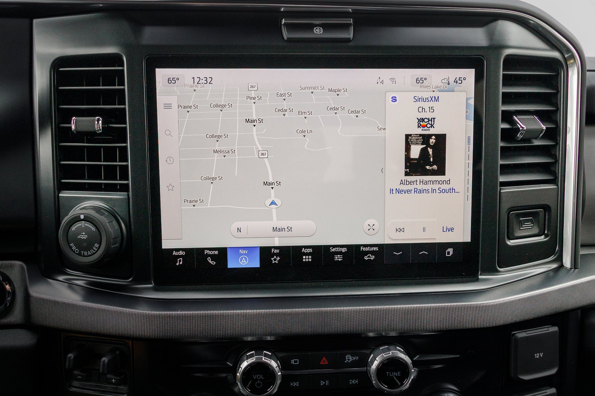 New 2026 Ford F250 Platinum AWD/4WD image 15