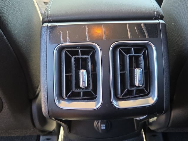 Certified 2026 Kia Sorento LX FWD image 15