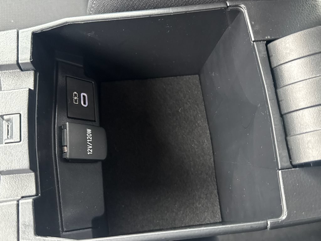 Used 2024 Toyota Corolla LE FWD image 27