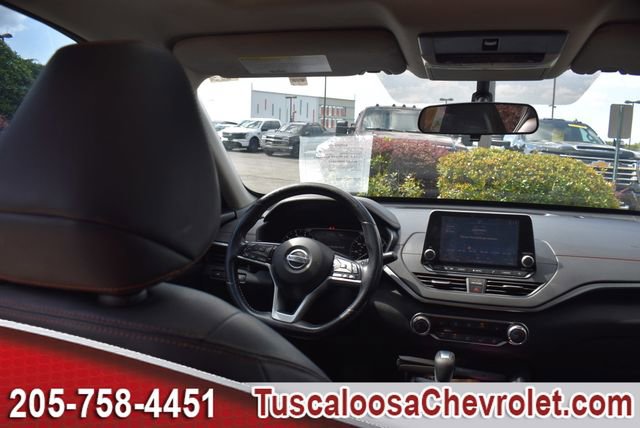 Used 2019 Nissan Altima 2.5 SR w/ SR Premium Package FWD image 24