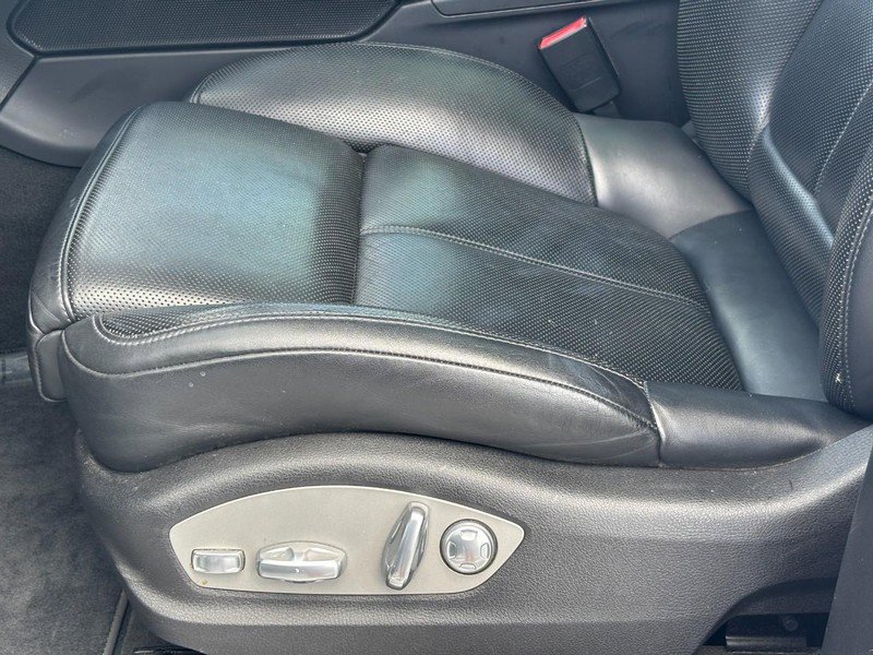 Used 2018 Porsche Macan S image 26