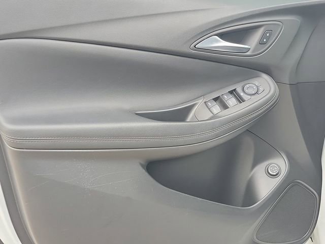 Used 2021 Buick Encore GX Select w/ Sport Touring Package FWD image 23