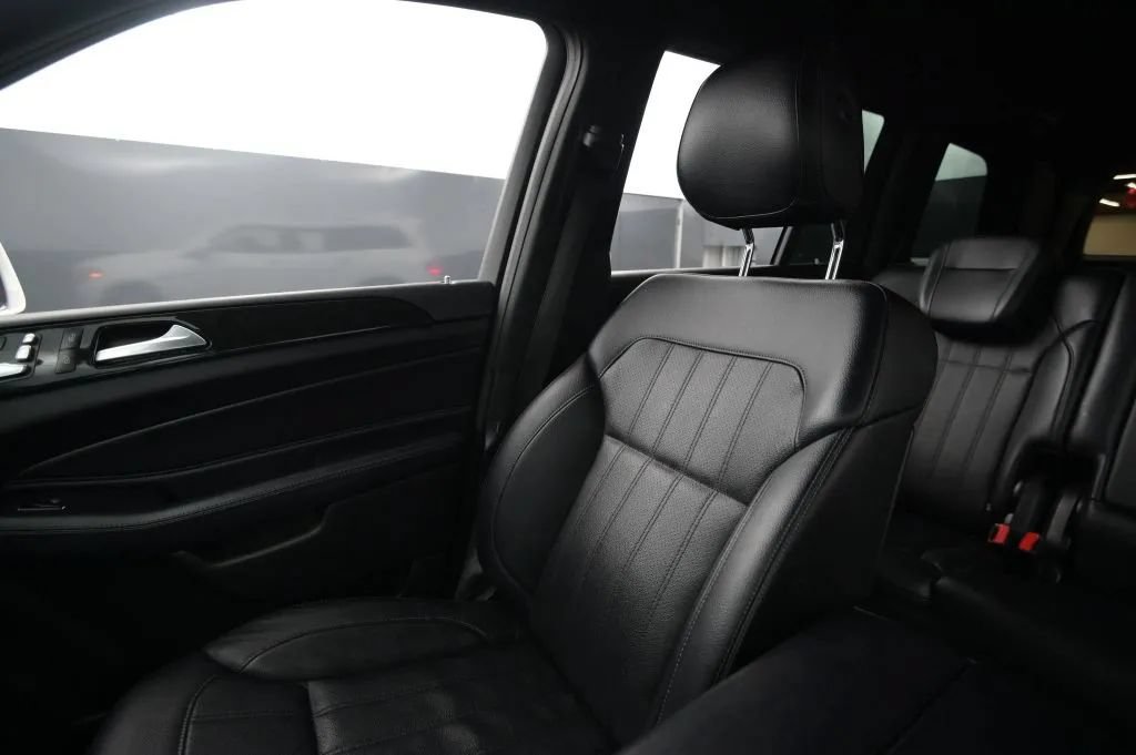 Used 2019 Mercedes-Benz GLS 450 4MATIC w/ Premium 1 Package image 29