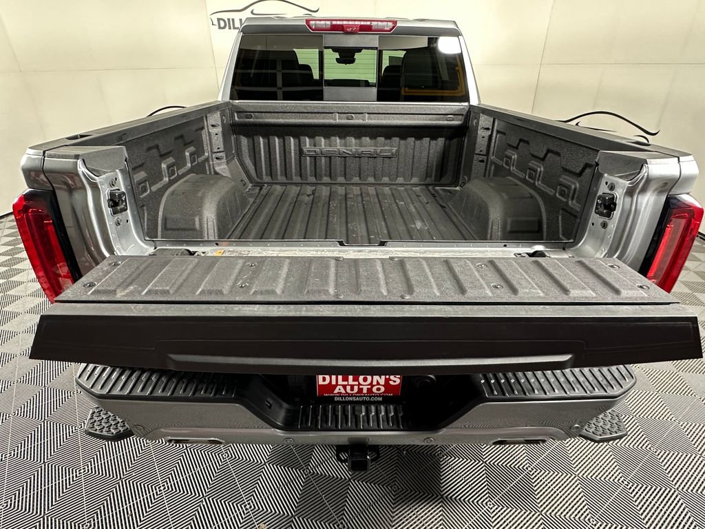 Used 2024 GMC Sierra 1500 Denali w/ Technology Package image 10