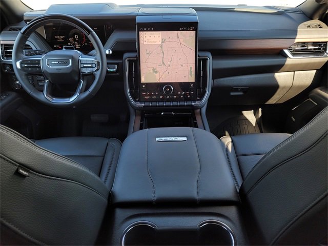 Used 2026 GMC Yukon XL Denali w/ Denali Reserve Package image 11