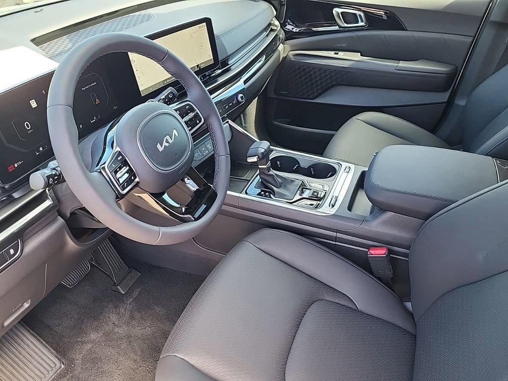 New 2025 Kia Carnival SX Prestige image 12