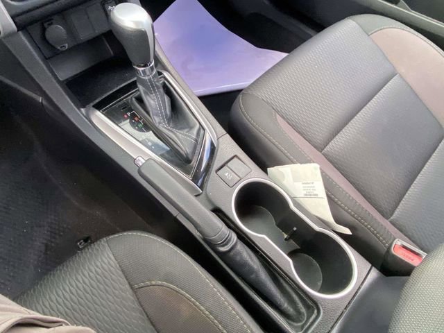 Used 2019 Toyota Corolla LE image 16