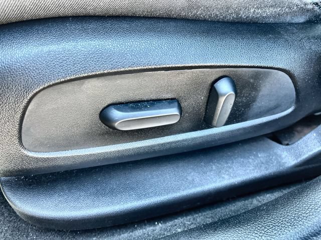 Used 2017 Chevrolet Cruze LT w/ Convenience Package FWD image 15