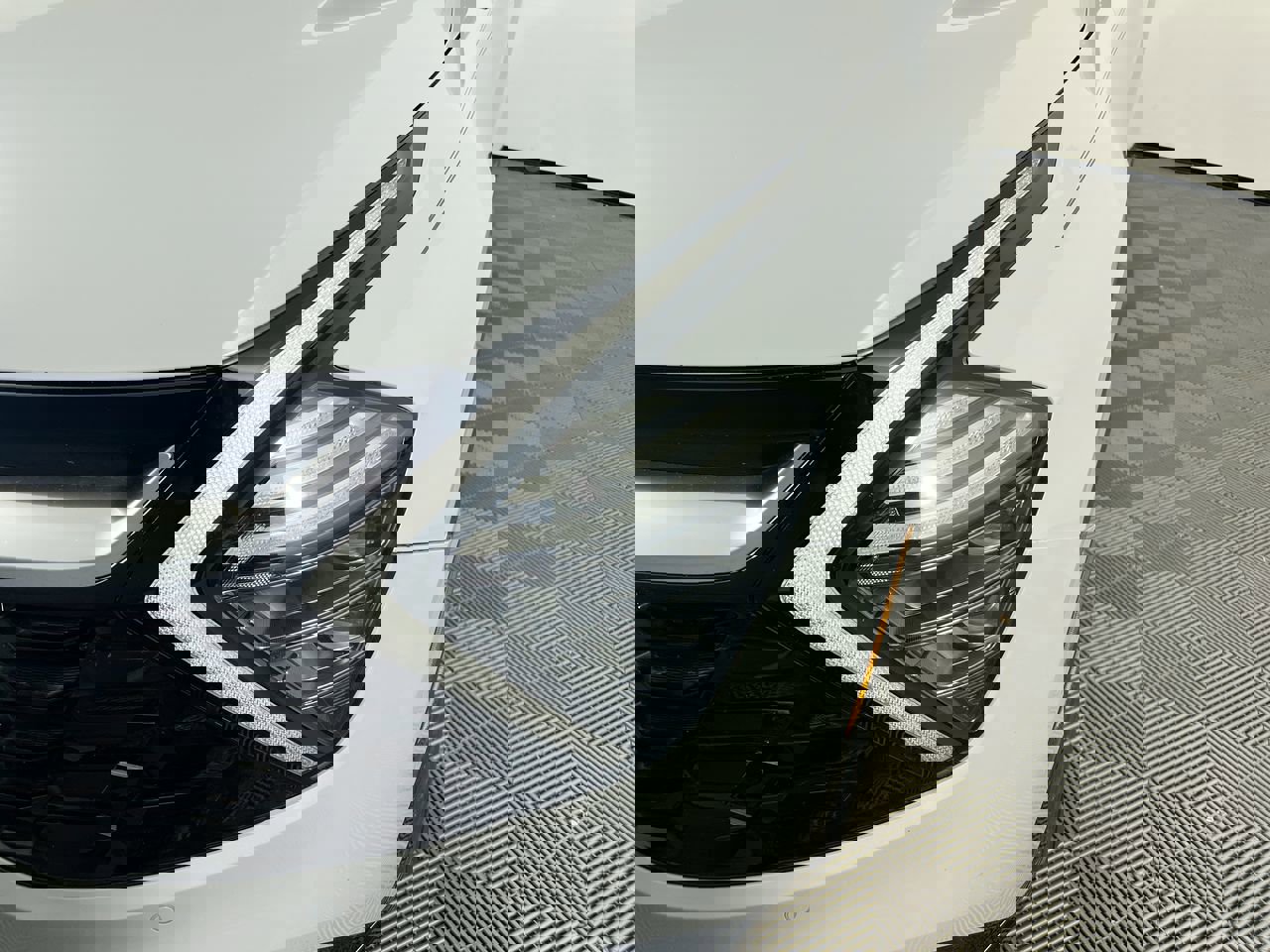 Used 2023 Kia Sportage SX image 11