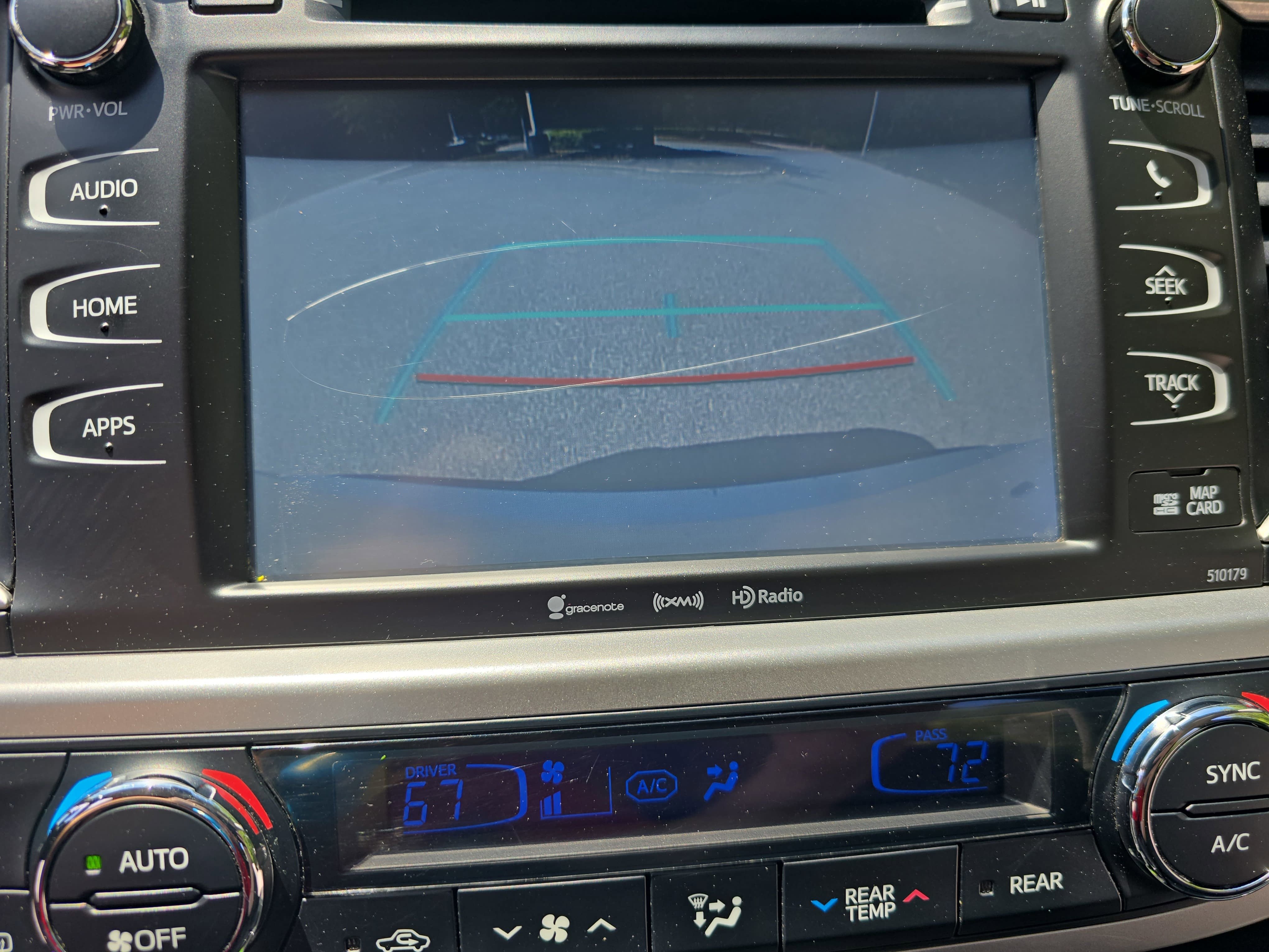 Used 2017 Toyota Highlander SE AWD/4WD image 23