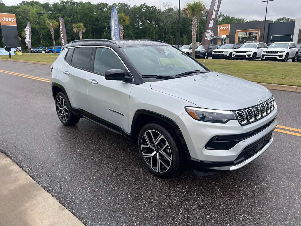 Certified 2025 Jeep Compass Limited w/ Elite Group AWD/4WD video 1