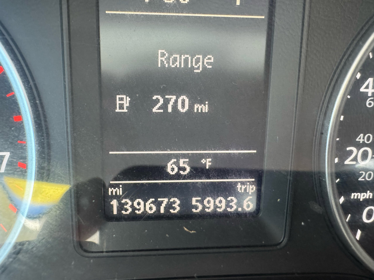 Used 2017 Volkswagen Tiguan S image 21