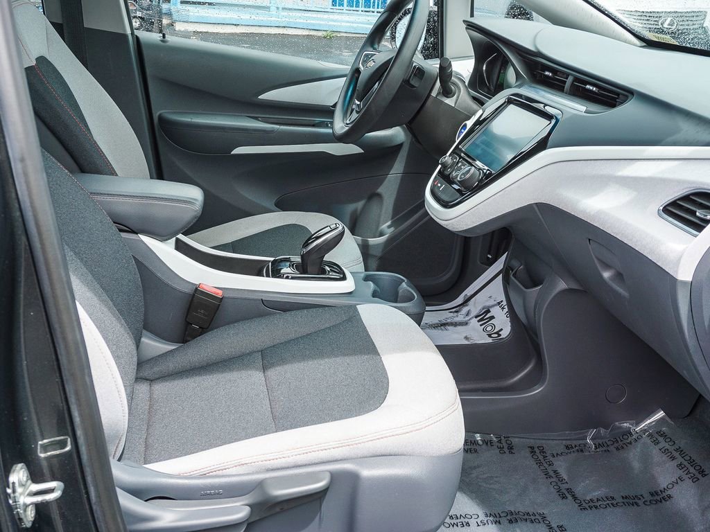 Used 2020 Chevrolet Bolt LT image 12