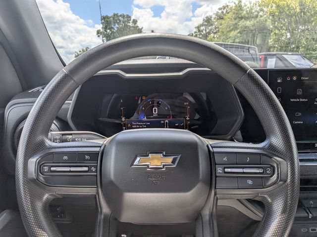 Used 2023 Chevrolet Colorado W/T w/ Advanced Trailering Package AWD/4WD image 19