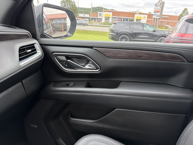 Used 2023 Chevrolet Tahoe LT w/ LT Signature Package AWD/4WD image 26