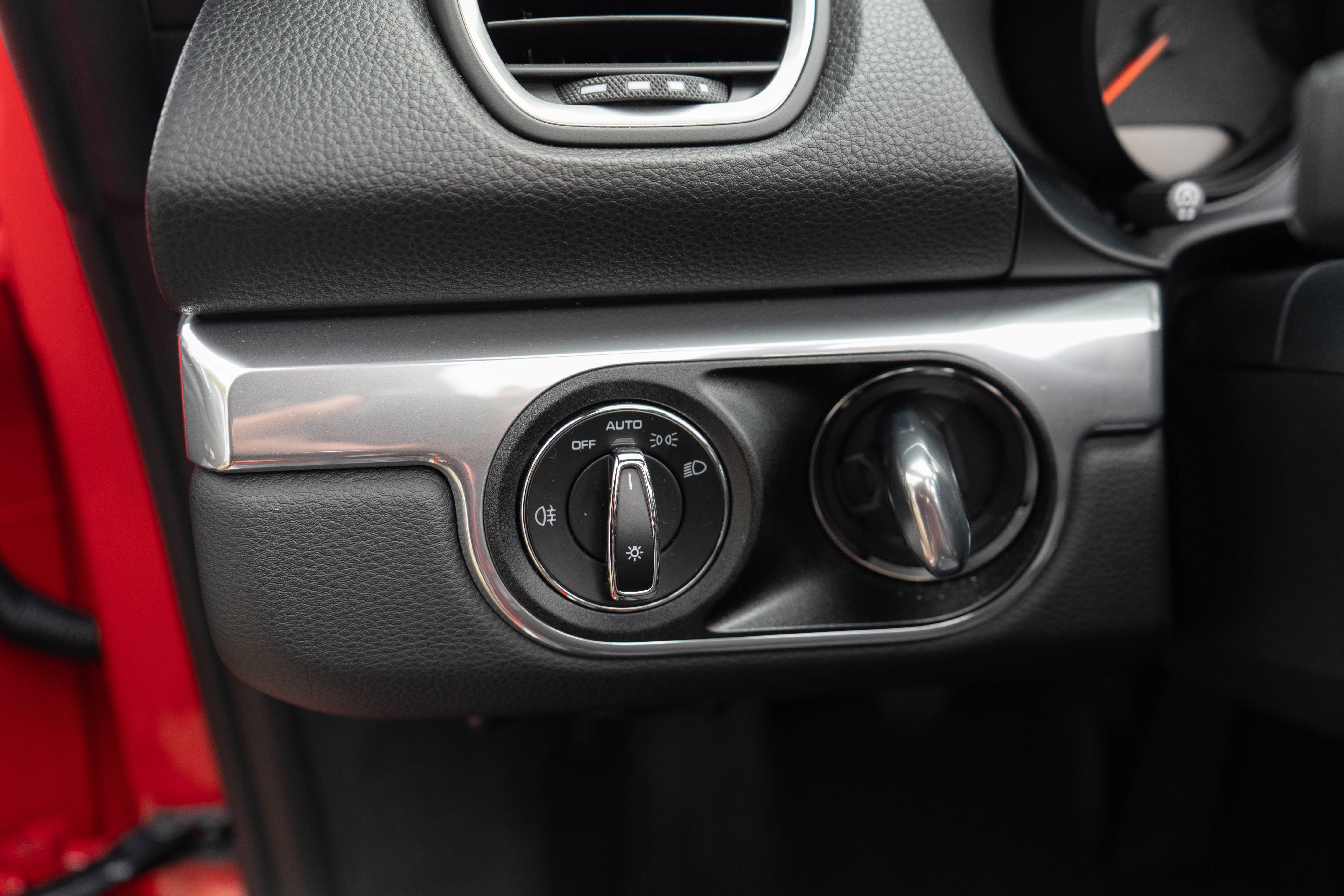 Used 2024 Porsche 718 Boxster image 17