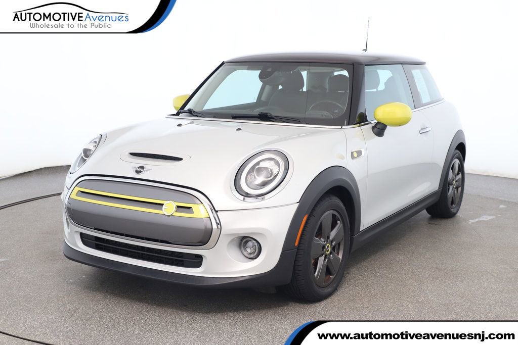 Used 2021 MINI Cooper SE w/ 6.5" Touchscreen Package