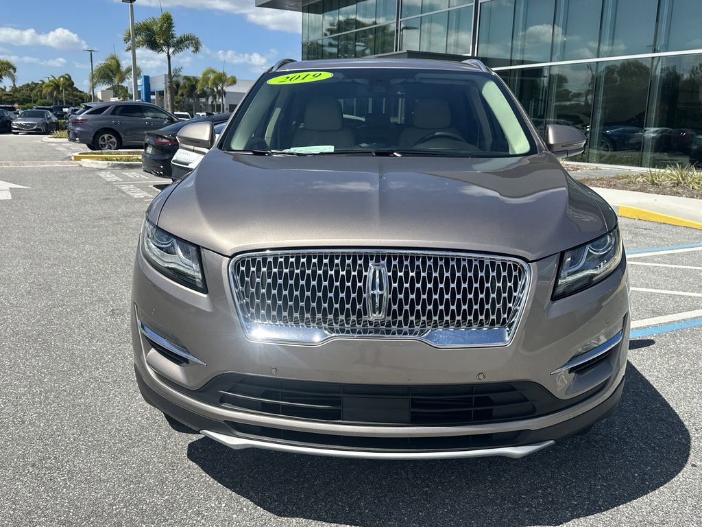Used 2019 Lincoln MKC Reserve w/ MKC Technology Package FWD image 3