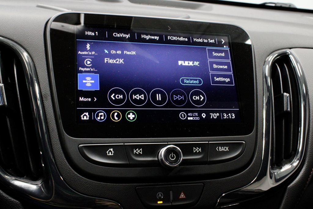 Used 2024 Chevrolet Equinox RS w/ RS Leather Package AWD/4WD image 3