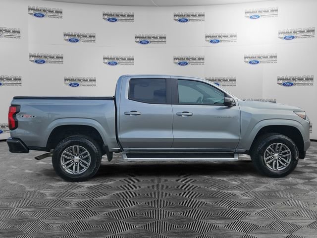 Used 2023 Chevrolet Colorado LT w/ LT Convenience Package II AWD/4WD image 6