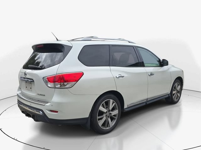 Used 2016 Nissan Pathfinder Platinum FWD image 6