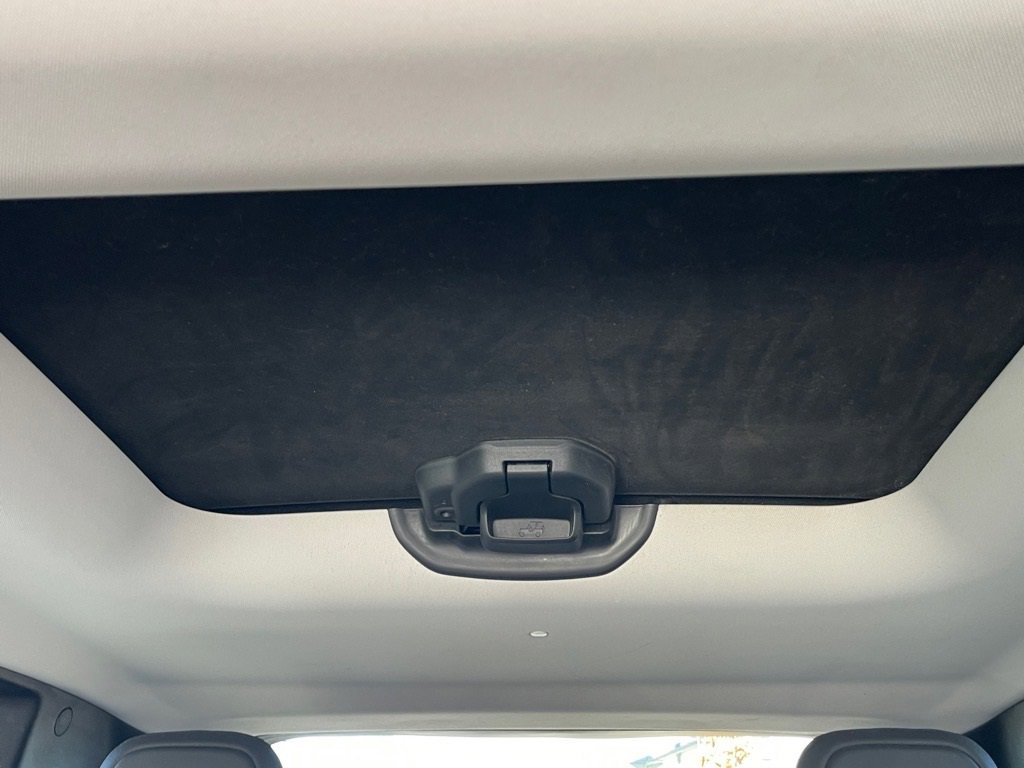 Used 2016 Jeep Renegade Trailhawk w/ Premium Trailhawk Package image 7