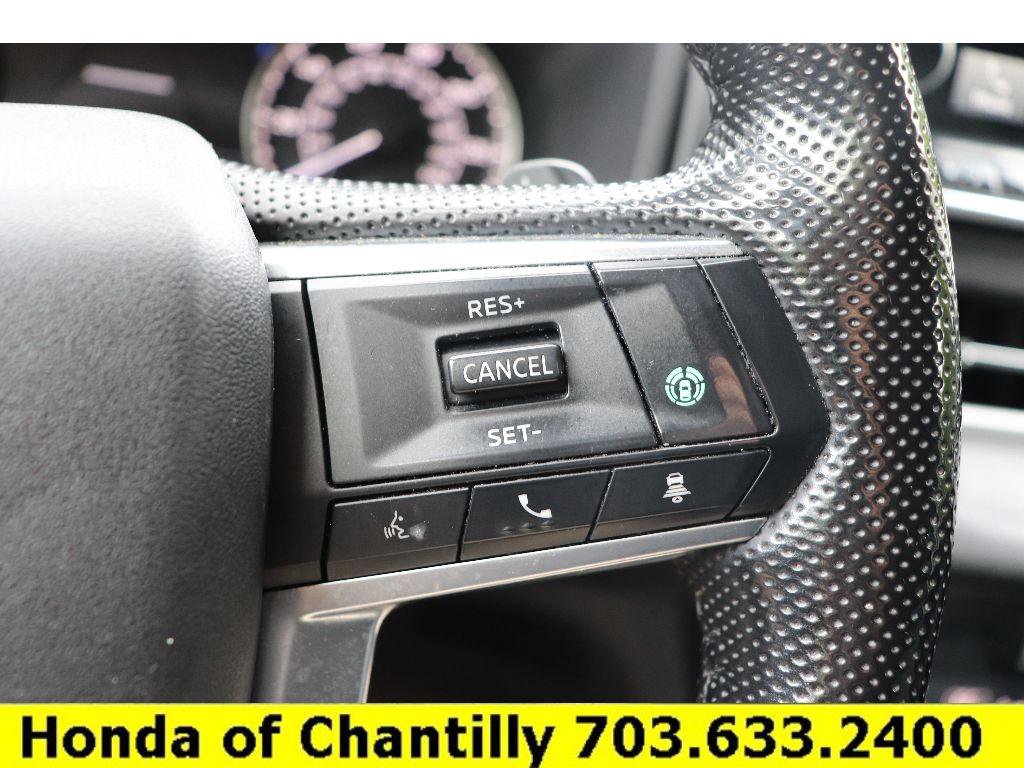 Used 2022 Mitsubishi Outlander SEL AWD/4WD image 13