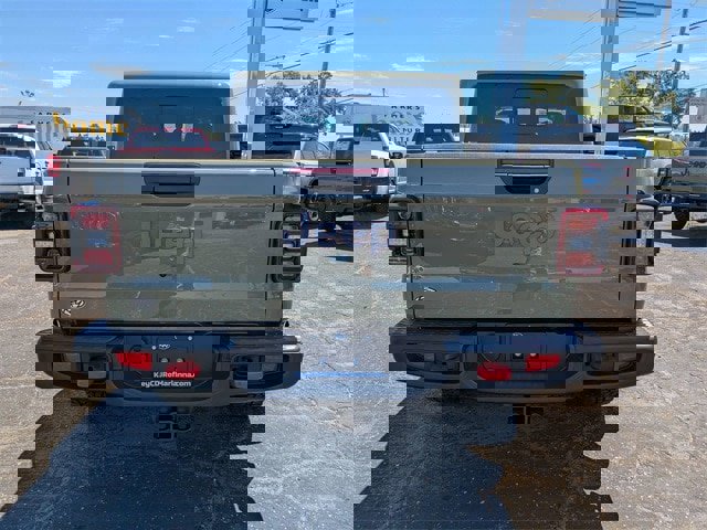 New 2025 Jeep Gladiator Rubicon w/ Convenience Group image 5