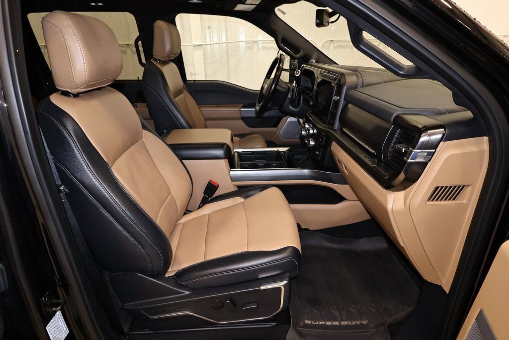 Certified 2023 Ford F350 Lariat w/ Lariat Ultimate Package image 21