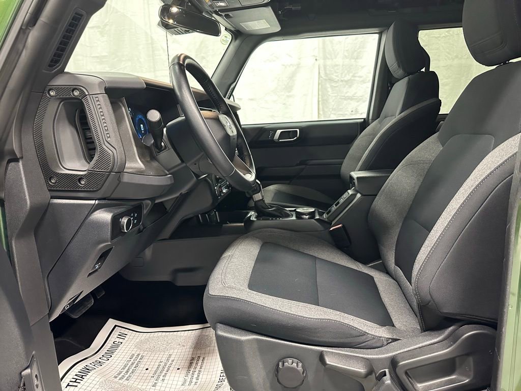 Used 2025 Ford Bronco Big Bend image 14