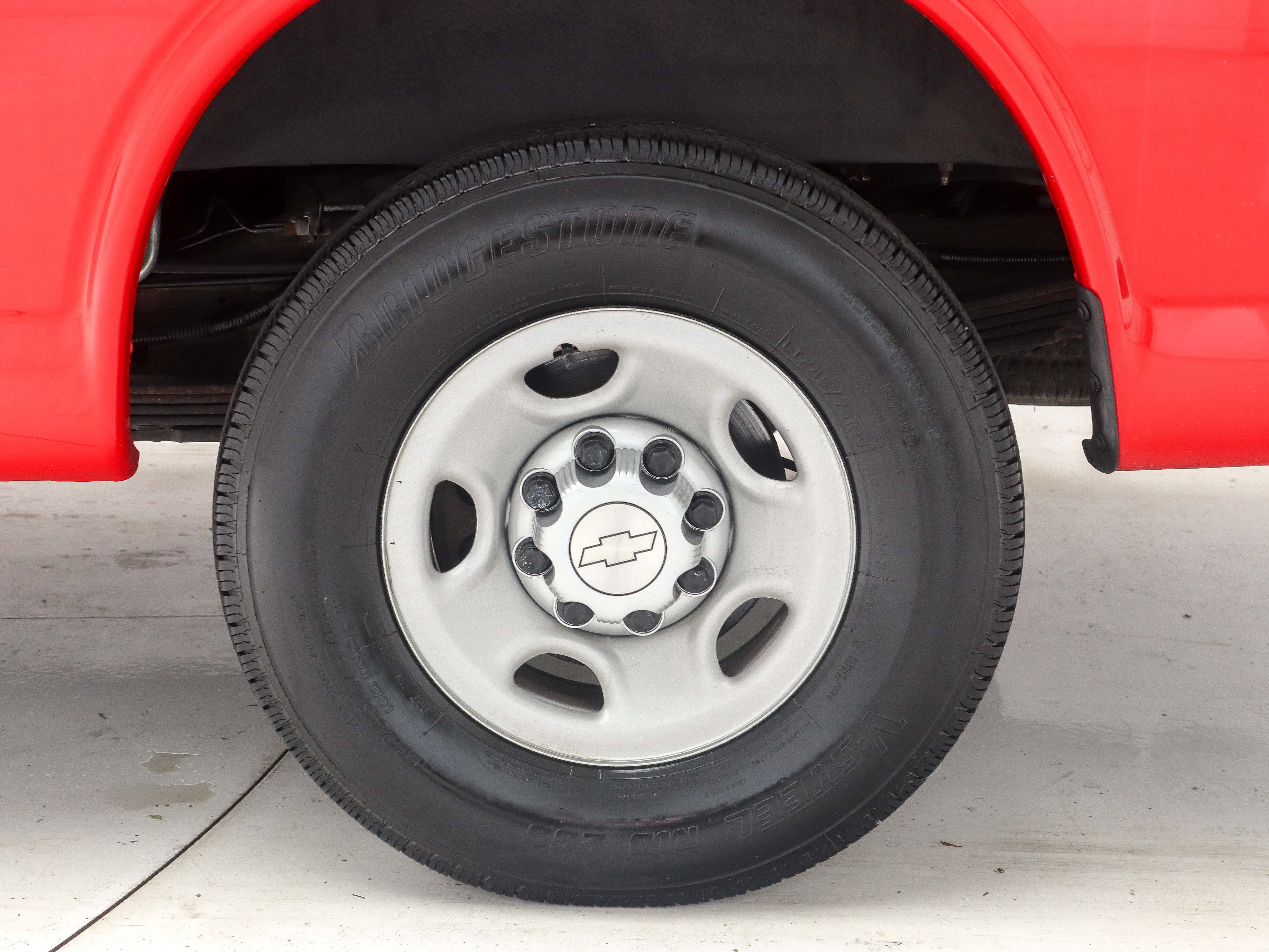 Used 2020 Chevrolet Express 3500 LS RWD image 26