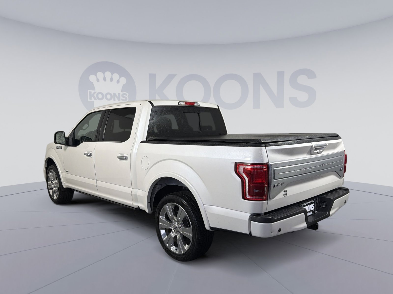 Used 2017 Ford F150 Limited w/ Trailer Tow Package image 4