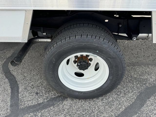 New 2025 Ford E-450 and Econoline 450 Super Duty w/ Power Equipment Group RWD image 4