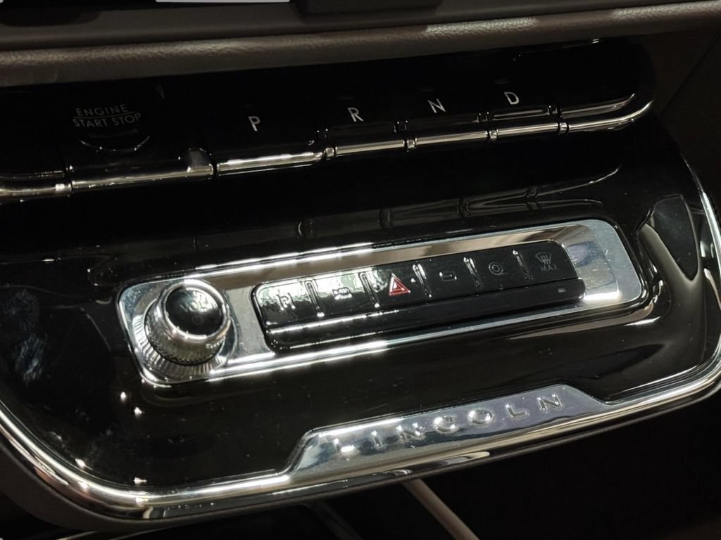 New 2024 Lincoln Corsair Grand Touring AWD/4WD image 14