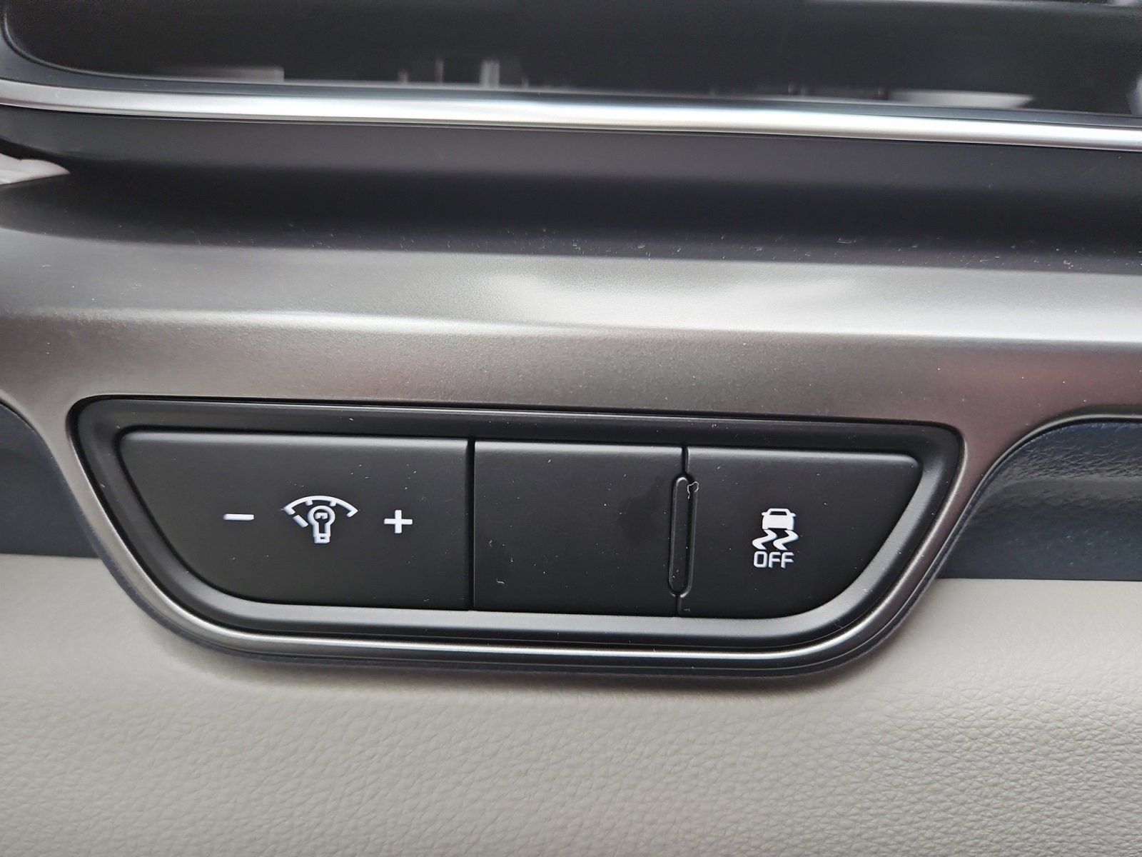 New 2026 Kia Carnival SX image 23