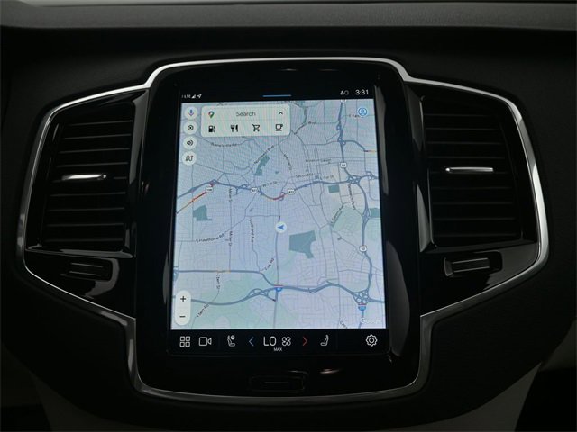 Used 2025 Volvo XC90 B6 Plus w/ Protection Package Premier image 13