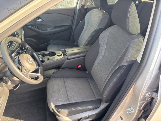 Used 2023 Nissan Rogue SV AWD/4WD image 9