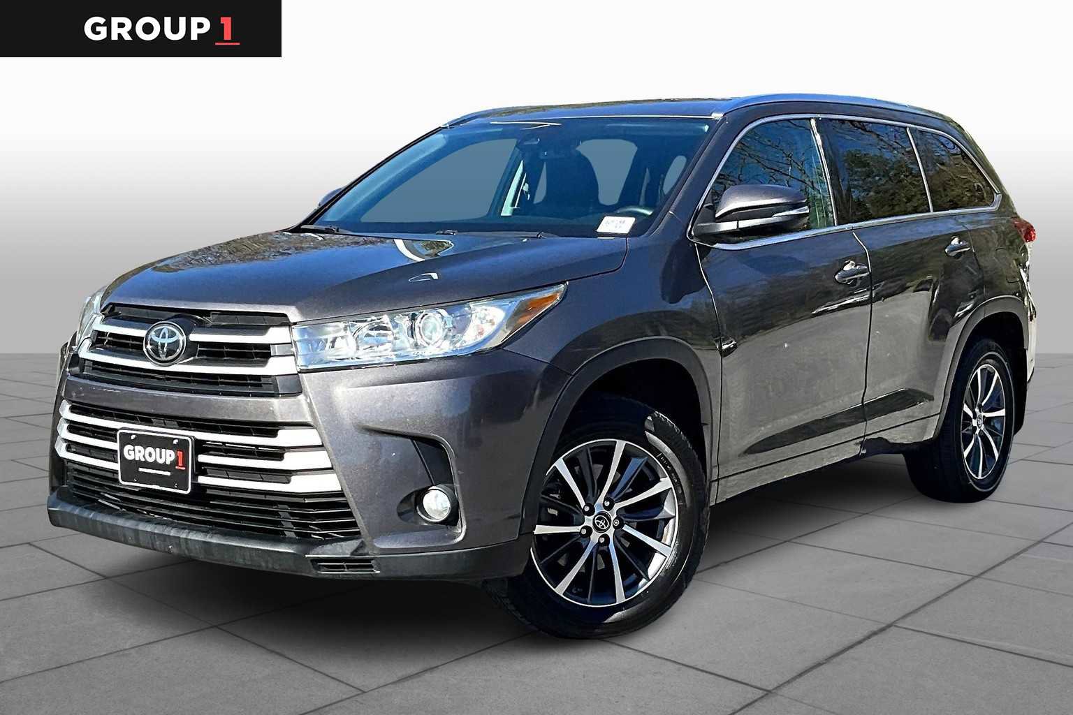 Used 2017 Toyota Highlander XLE