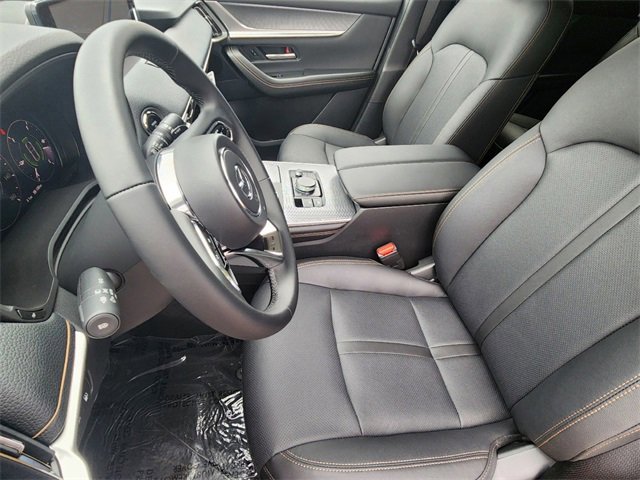 New 2025 MAZDA CX-70 Plug-In Hybrid w/ Premium Pkg image 6