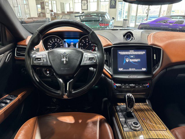 Used 2017 Maserati Ghibli S image 9
