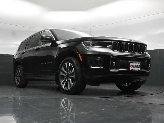 Used 2022 Jeep Grand Cherokee L Overland w/ Luxury Tech Group IV AWD/4WD image 60