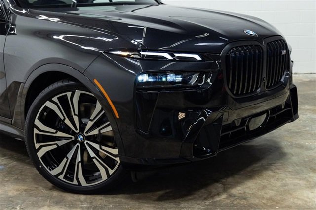 New 2026 BMW X7 M60i image 7