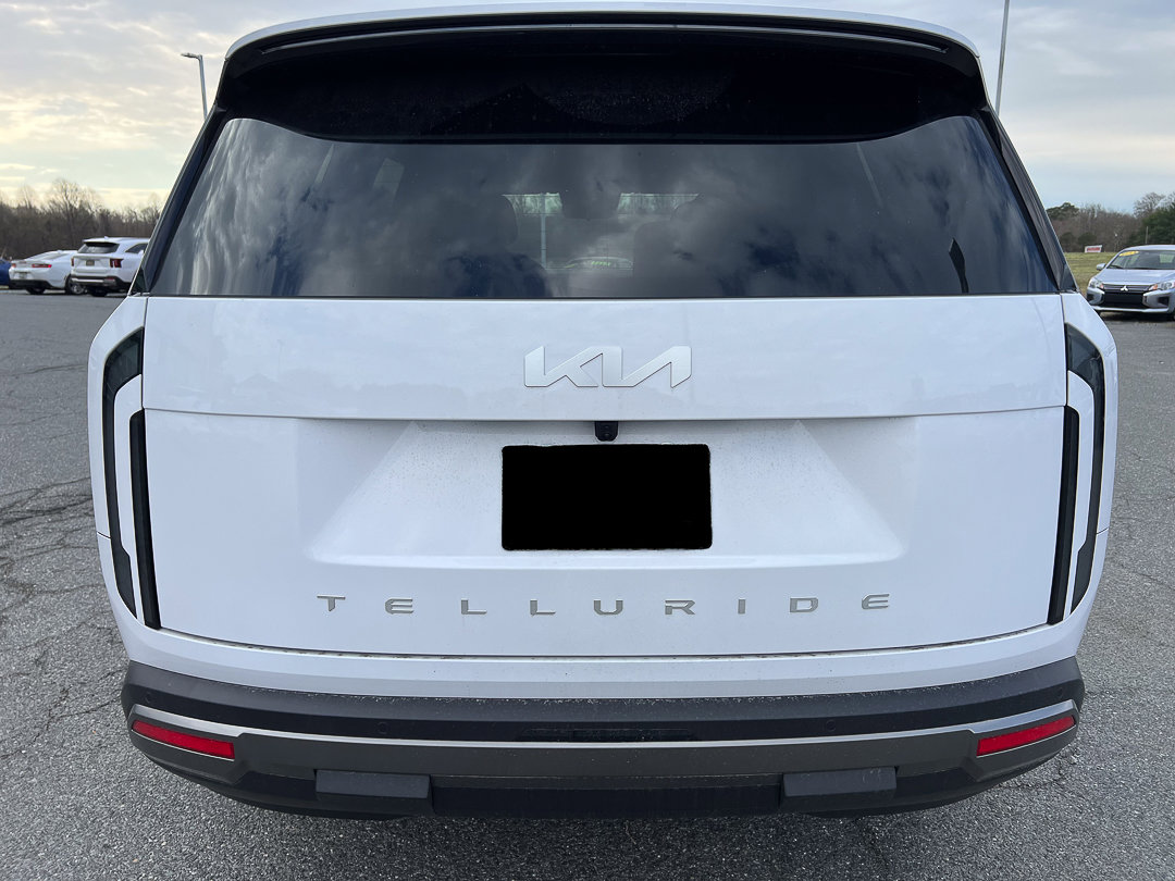 Used 2027 Kia Telluride S image 4